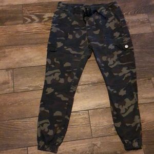 Camo pants